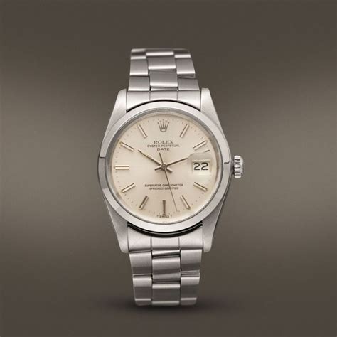 rolex oyster perpetual date vetro plastica|rolex oyster perpetual price range.